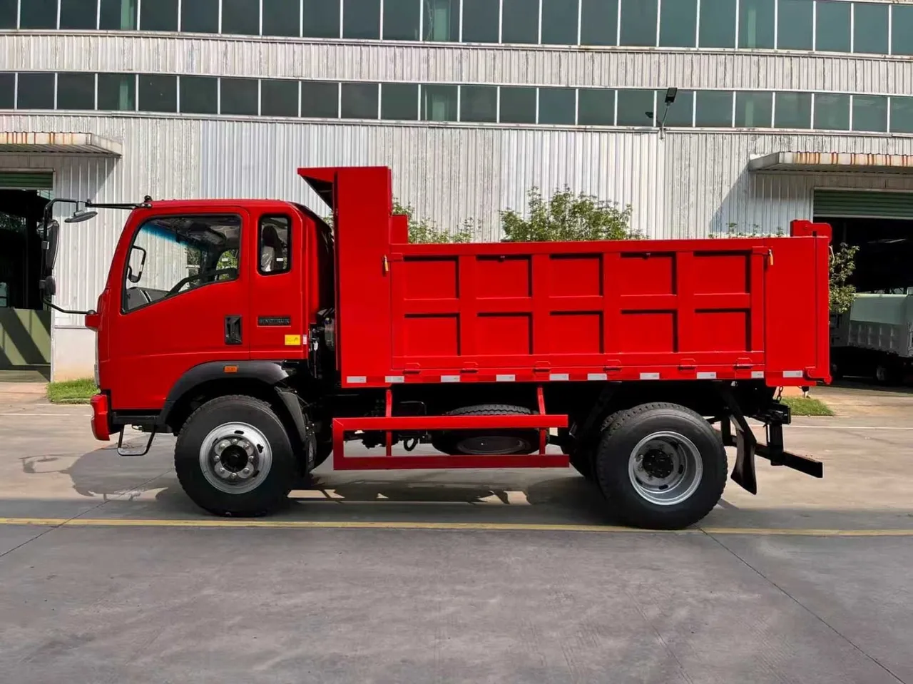 Small used mini dump truck for sale — compact tipper for urban construction sites