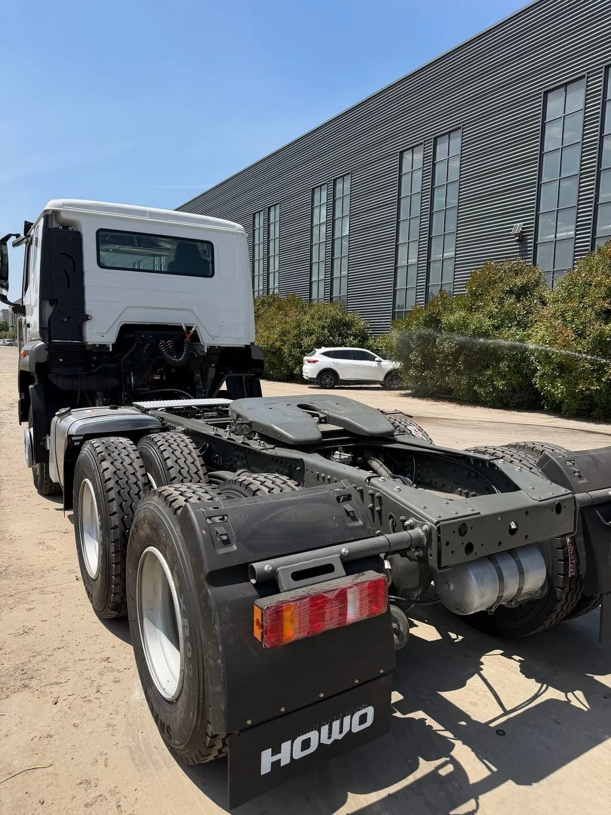 Used HOWO tractor unit inspected and ready for CIF export to Africa