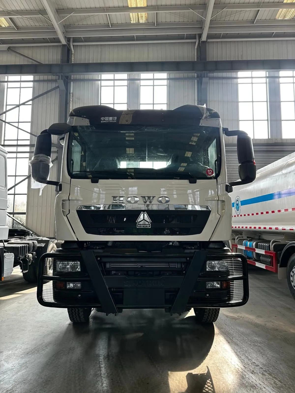 Used HOWO tractor unit inspected and ready for CIF export to Africa
