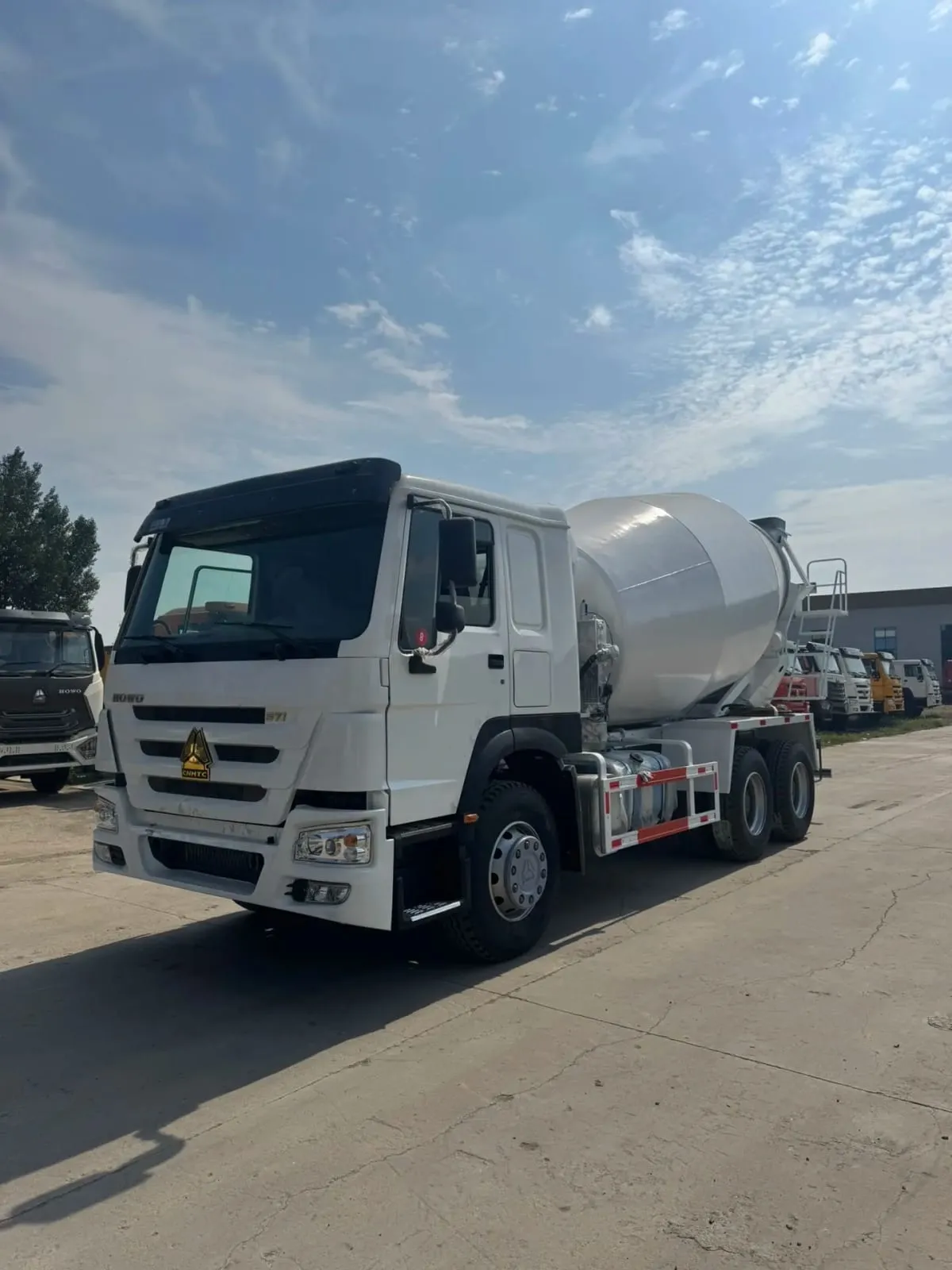 HOWO 6x4 heavy-spec transit mixer truck, 10 cubic metre drum, inspected for export