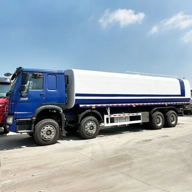 HOWO 8×4 water tanker for sale