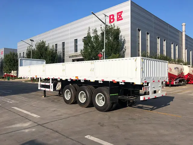 Semitrailer trucks for sale