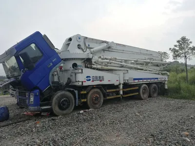 Foton Auman Loxa 56m 8x4 boom unit lined up for pre-shipment inspection