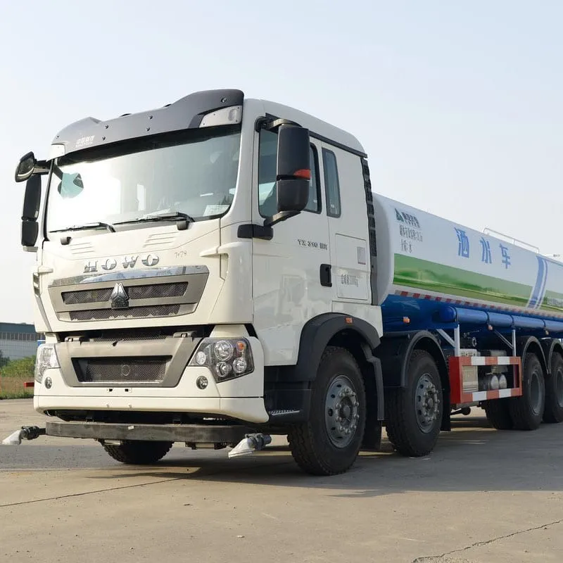 Used HOWO 8x4 water tanker truck with 25000 litre carbon steel tank, spray bar and side jets, ready for export